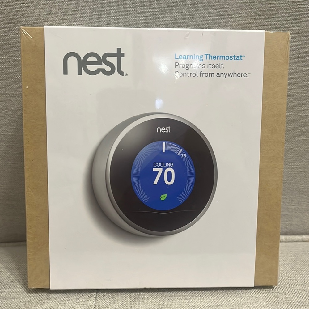 BRAND NEW in box Nest Thermostat